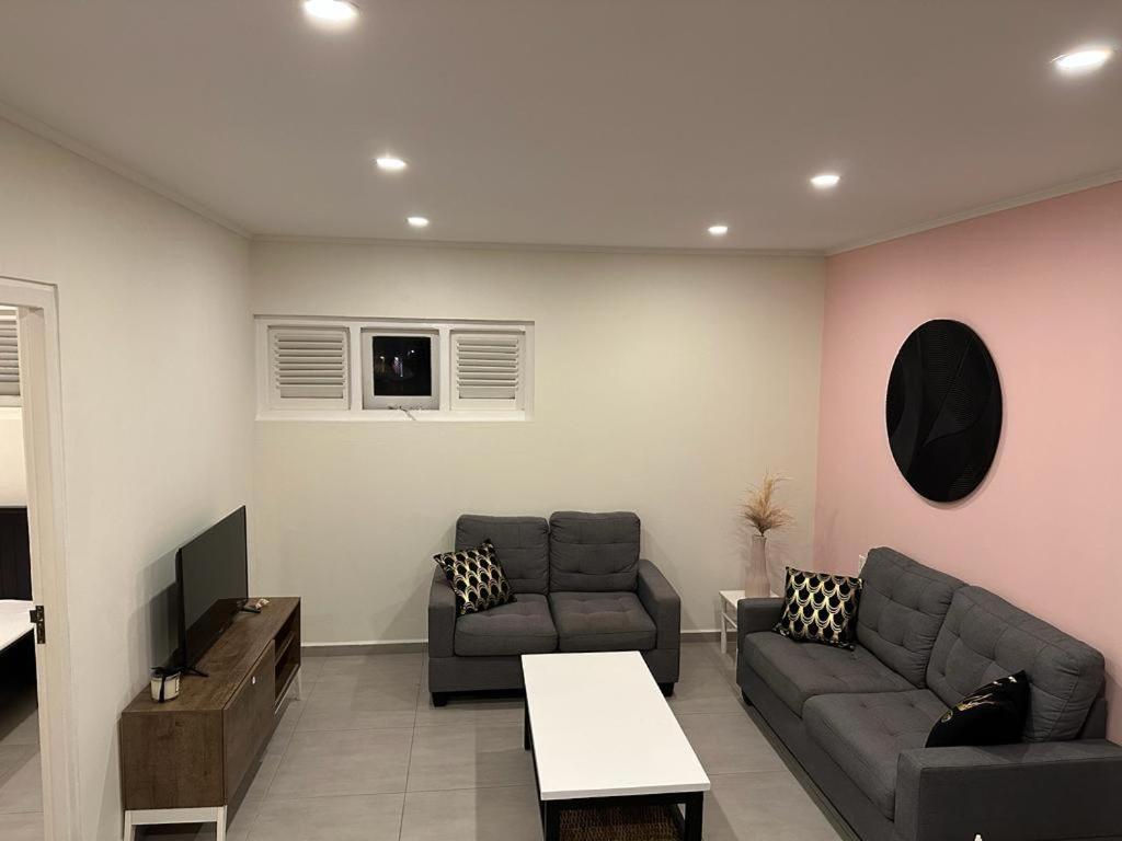 Windmill Apartments Curacao ウィレムスタッド エクステリア 写真